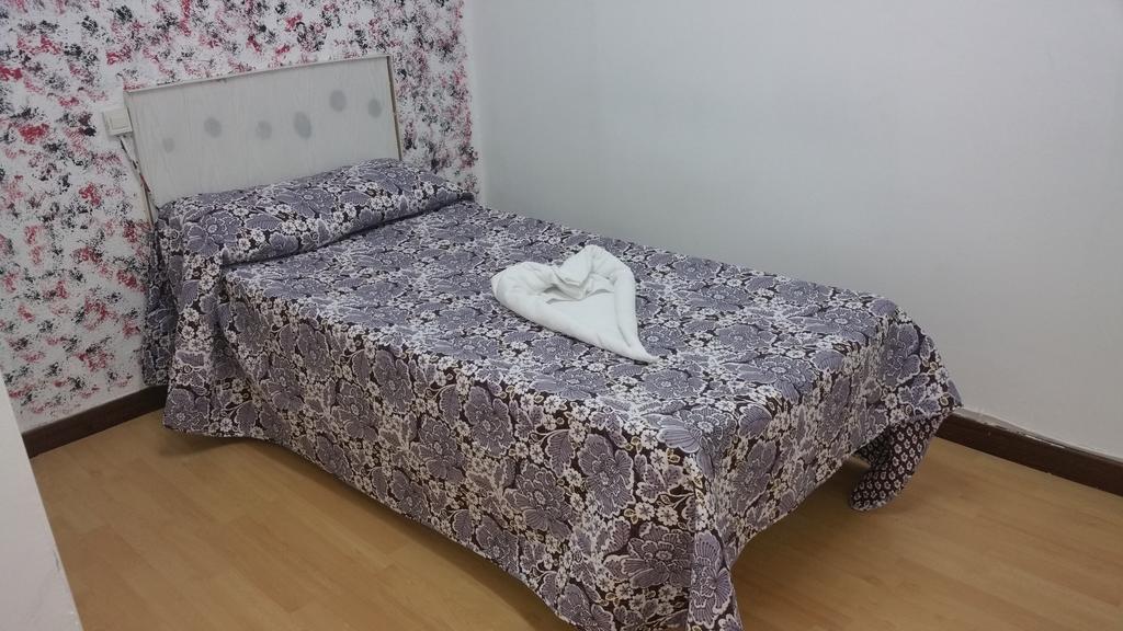 호스탈 리마 호텔 바야돌리드 외부 사진